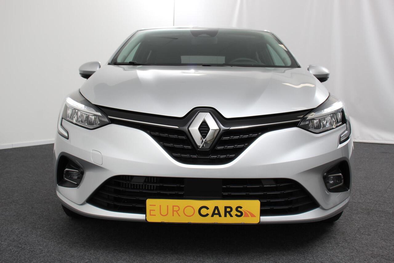 Renault CLIO 1.0 TCe 100pk Experience Navigatie Climate control Led Parkeer sensoren DAB Cruise Control