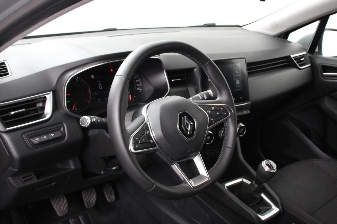 Renault CLIO 1.0 TCe 100pk Experience Navigatie Climate control Led Parkeer sensoren DAB Cruise Control