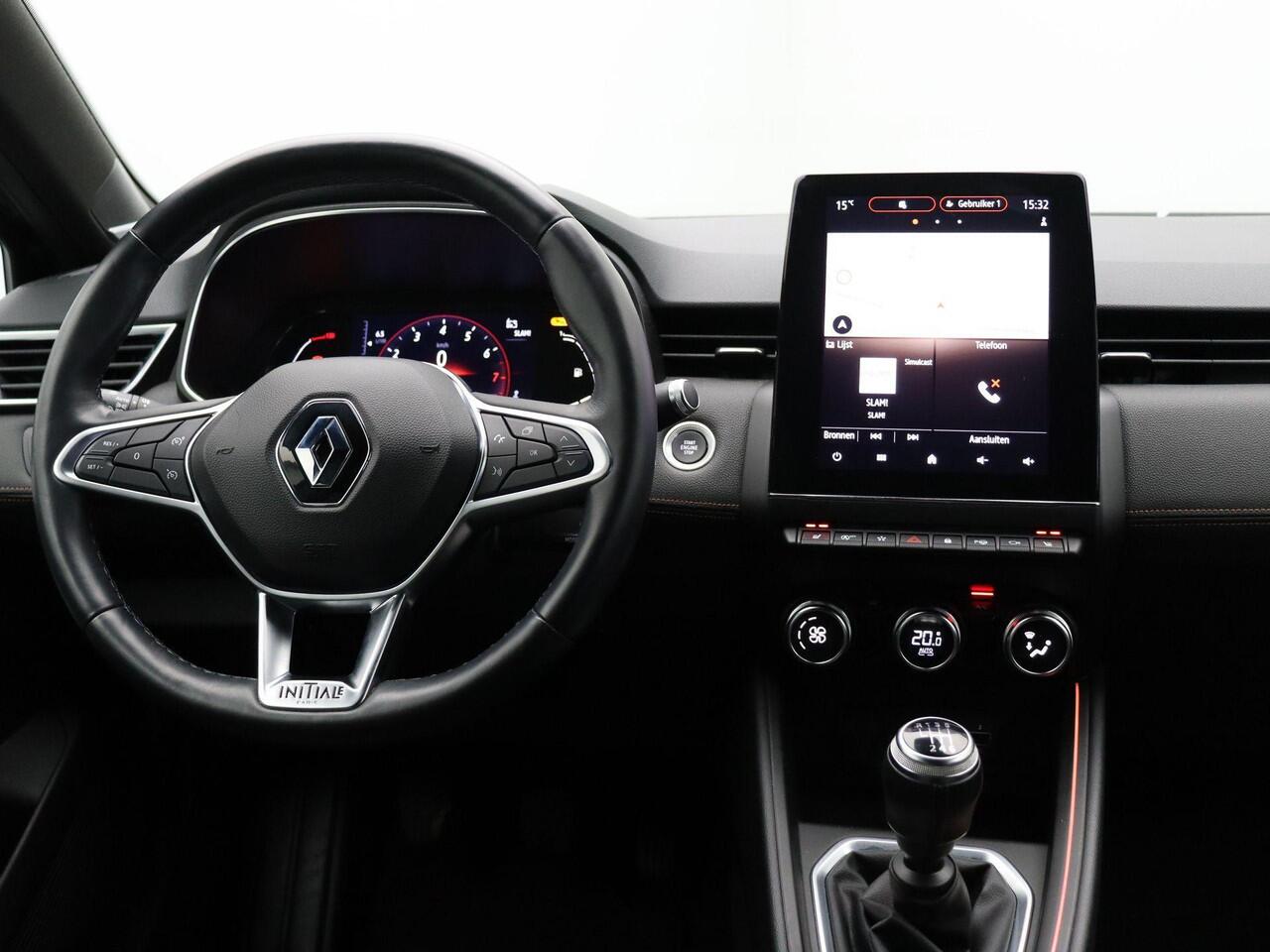 Renault CLIO 90pk TCe Initiale Paris | Lederen interieur | Stuur & Stuurverwarming | BOSE Audio | 360* camera |