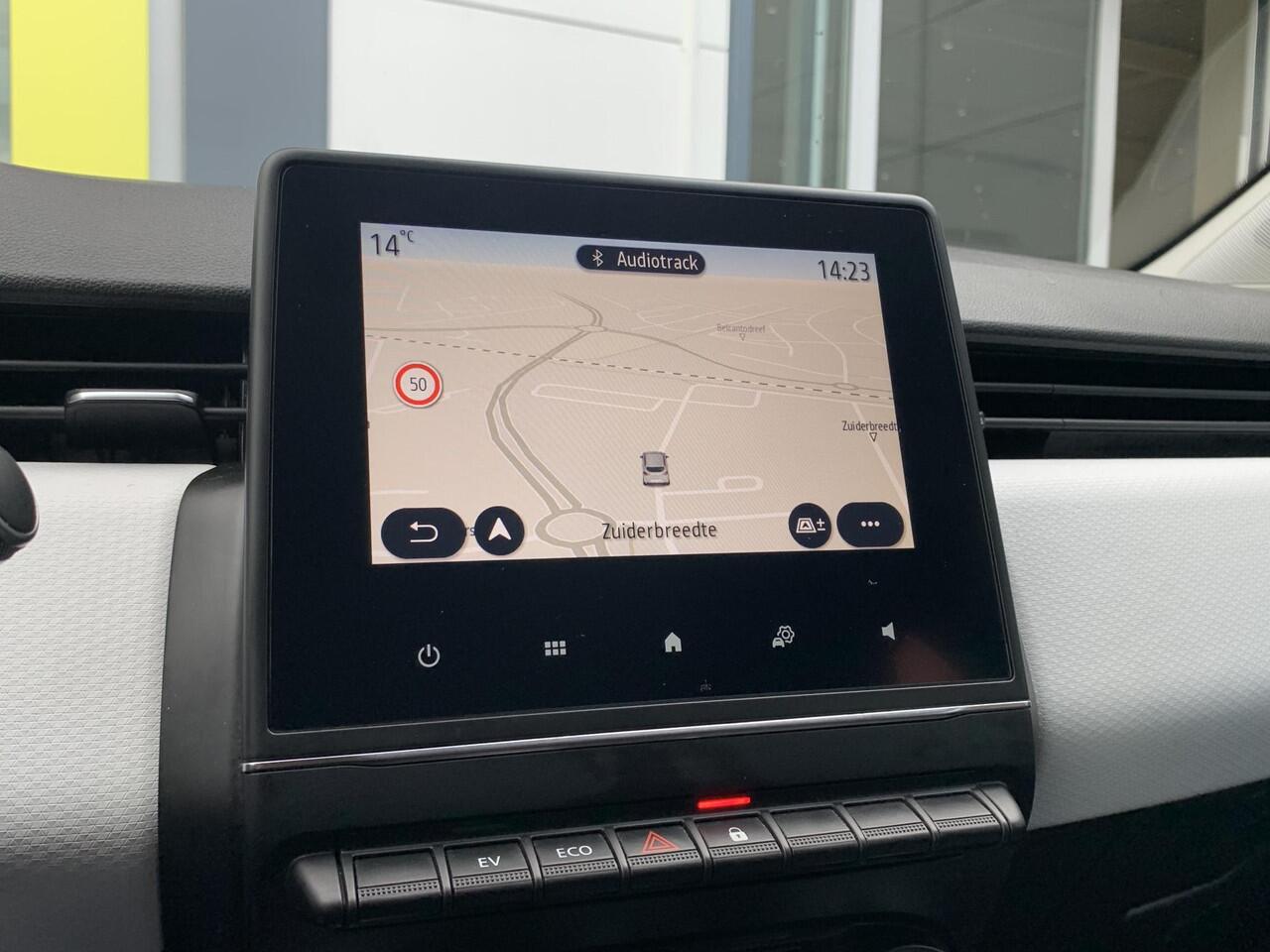 Renault CLIO 1.6 E-Tech Hybrid 140 Zen | Limited | Lane Assist | Cruise Control