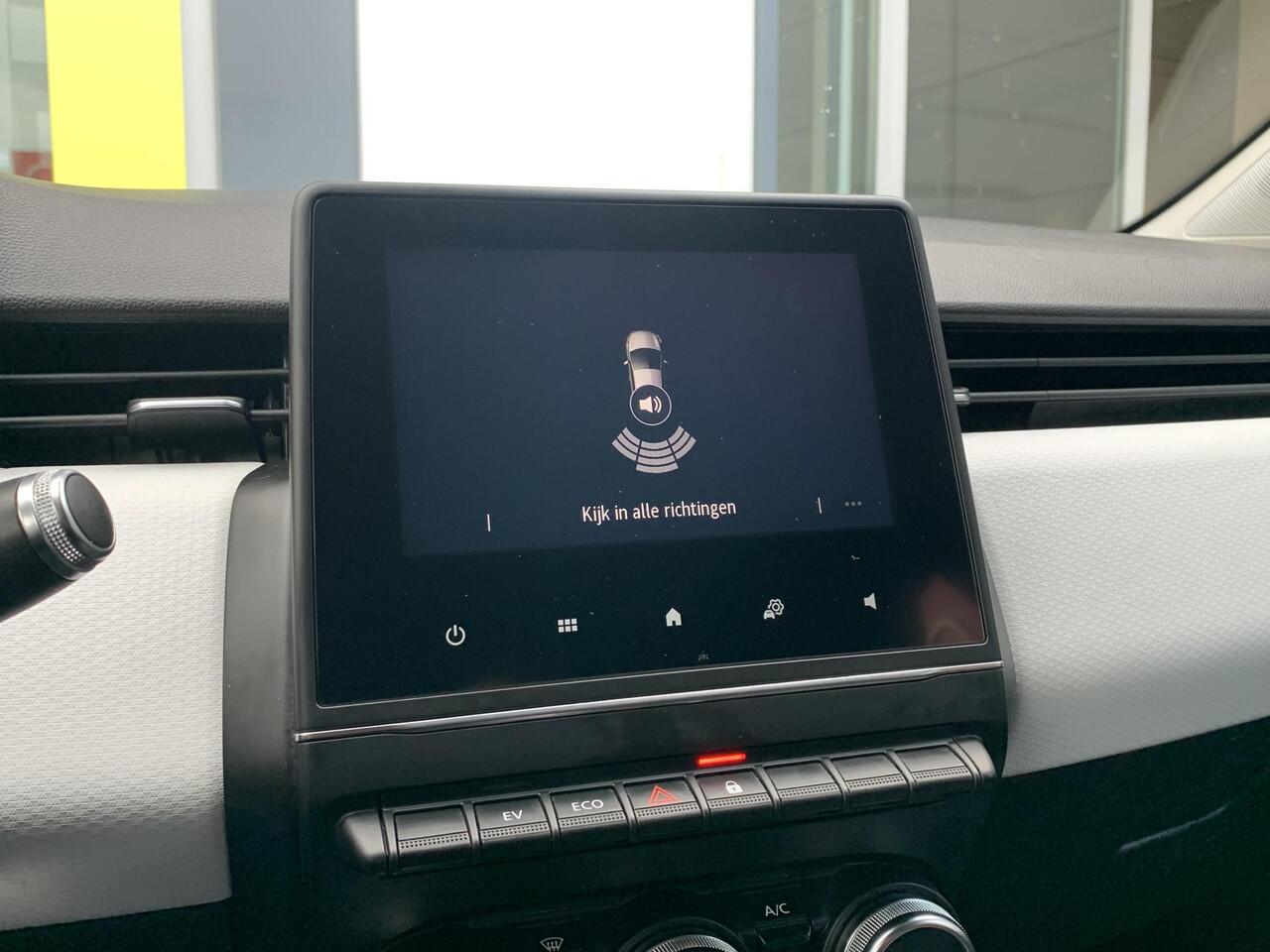 Renault CLIO 1.6 E-Tech Hybrid 140 Zen | Limited | Lane Assist | Cruise Control