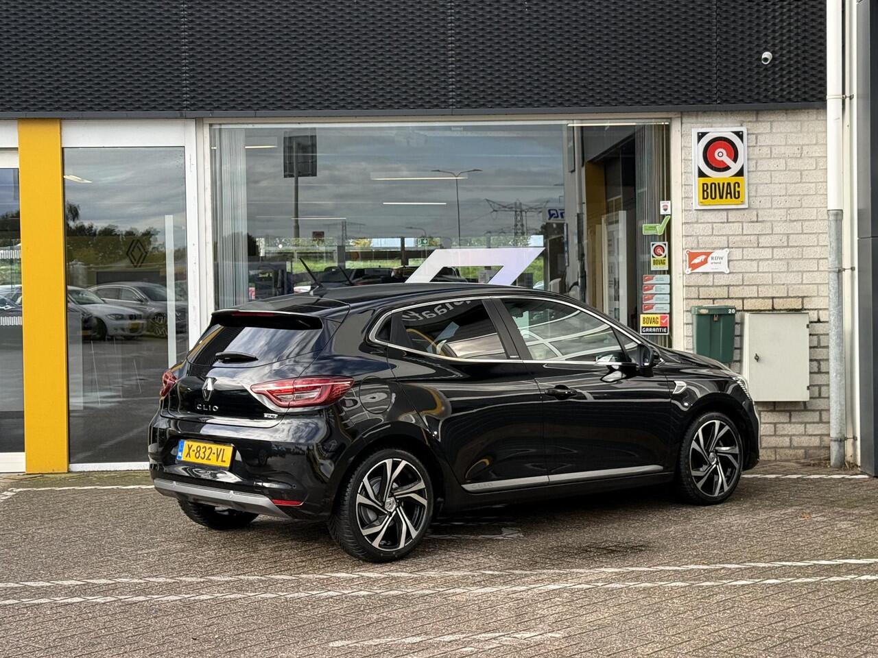 Renault CLIO 1.6 E-Tech Hybrid 140 R.S. Line | Navigatie | All-Season | Stoelverwarming | Achteruitrijcamera | DAB | LED | Key-less | Lichtmetaal | Cruise Control | Climate Control |