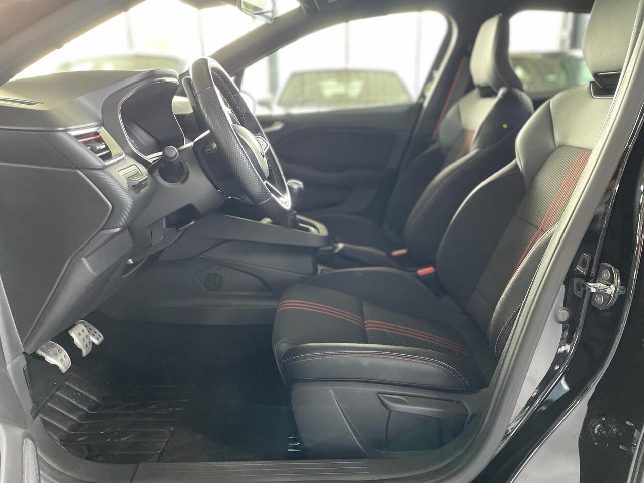 Renault CLIO 1.3 TCe R.S. Line / LED / CARPLAY / 4 CILINDER!