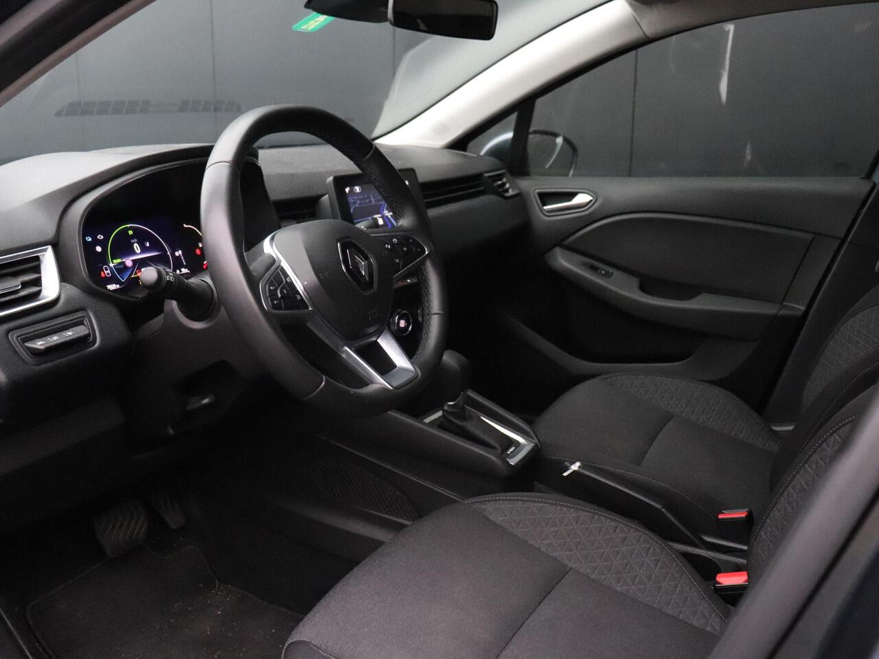 Renault CLIO 1.6 E-Tech Hybrid 140 Zen | AUT. | PDC | CRUISE | NAVI | BLUETOOTH |