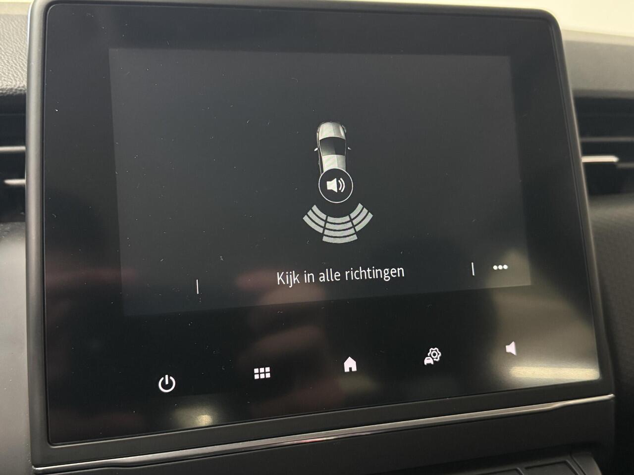 Renault CLIO 1.0 TCe Intens | Apple CarPlay / Android Auto | Parkeersensoren | Cruise Control | Climate Control |