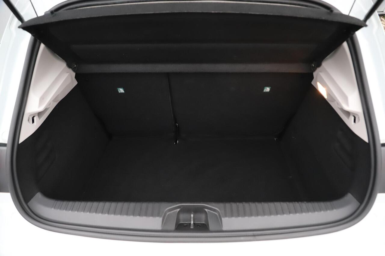 Renault CLIO 1.0 TCe Zen Navigatie Airco Cruise Control Carplay Android LED