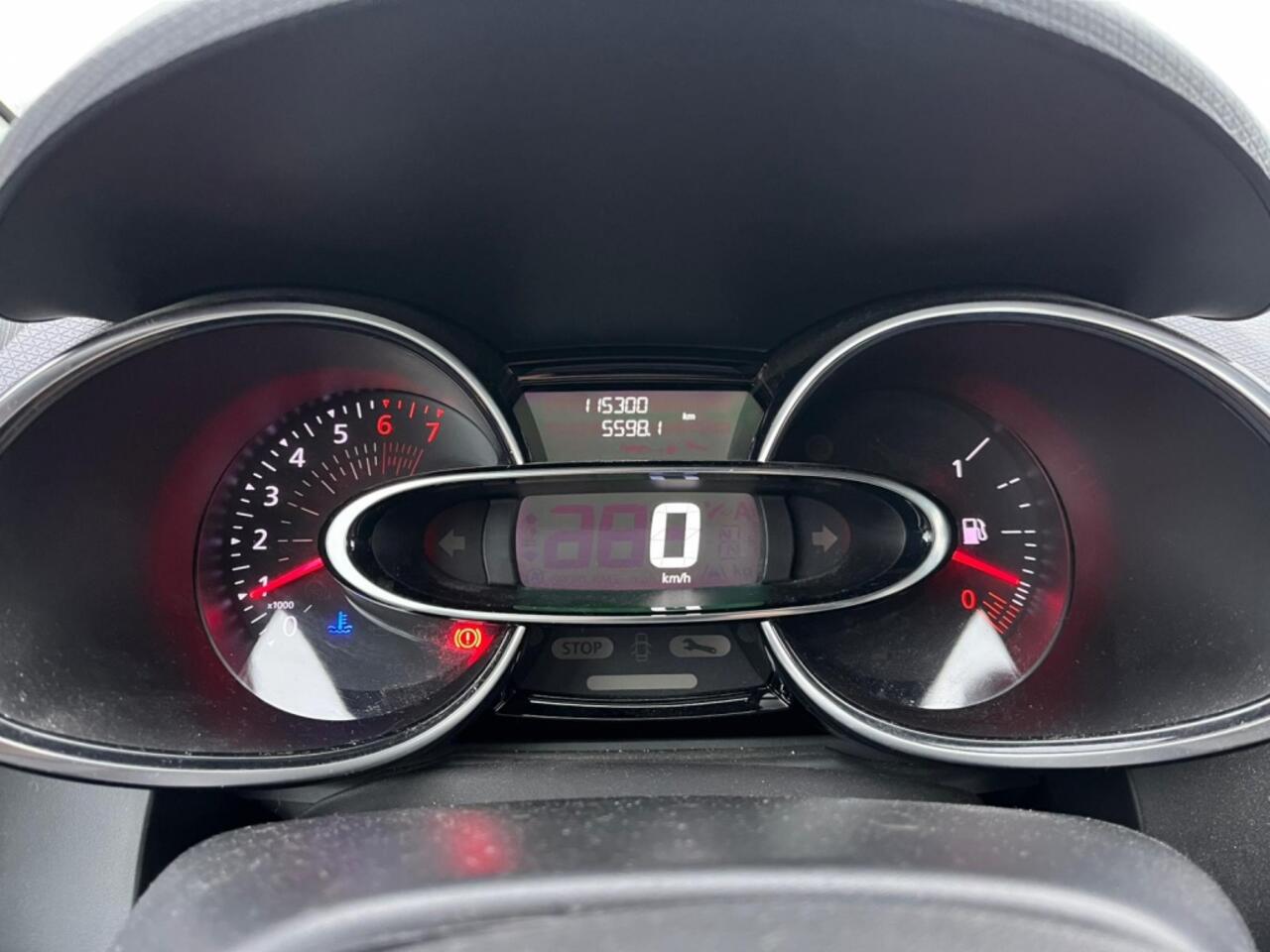 Renault CLIO Estate 0.9 TCe Limited |Carplay|Cruise|16inchLM|