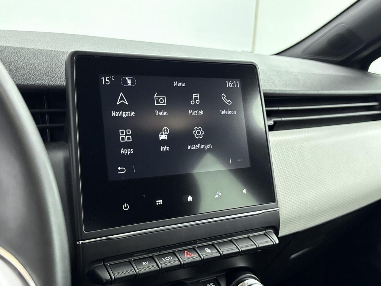 Renault CLIO 1.6 E-Tech Hybrid 140Pk Business Zen | Navigatie | Apple & Android Carplay | Parkeersensoren Achter | Achteruitrijcamera | Cruise Control & Snelheidsbegrenzer | Airco | Licht & Regensensor |