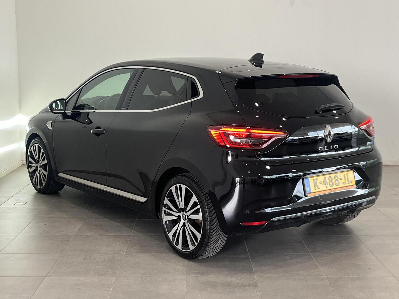 Renault CLIO 1.6 E-Tech Hybrid 140 Initiale Paris | BOSE | Leder | Navigatie | Climate Control | Cruise Control | Stoel- en stuurverwarming | Apple Carplay/Android Auto | 1e eigenaar!