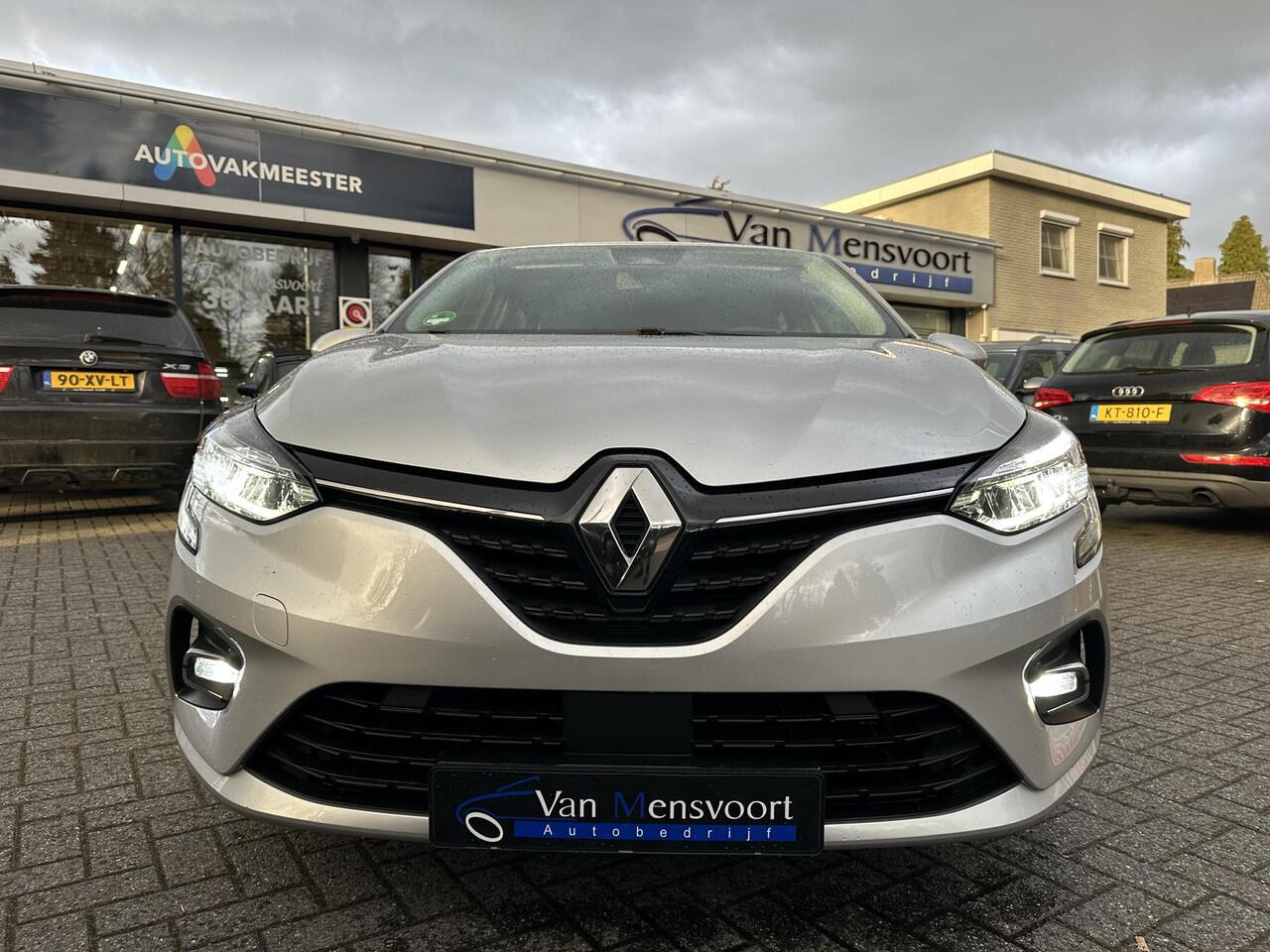 Renault CLIO 1.6 E-Tech Hybrid 140 Business Zen 1eEig|LED|CarPlay|Keyless|Stoelverwarming