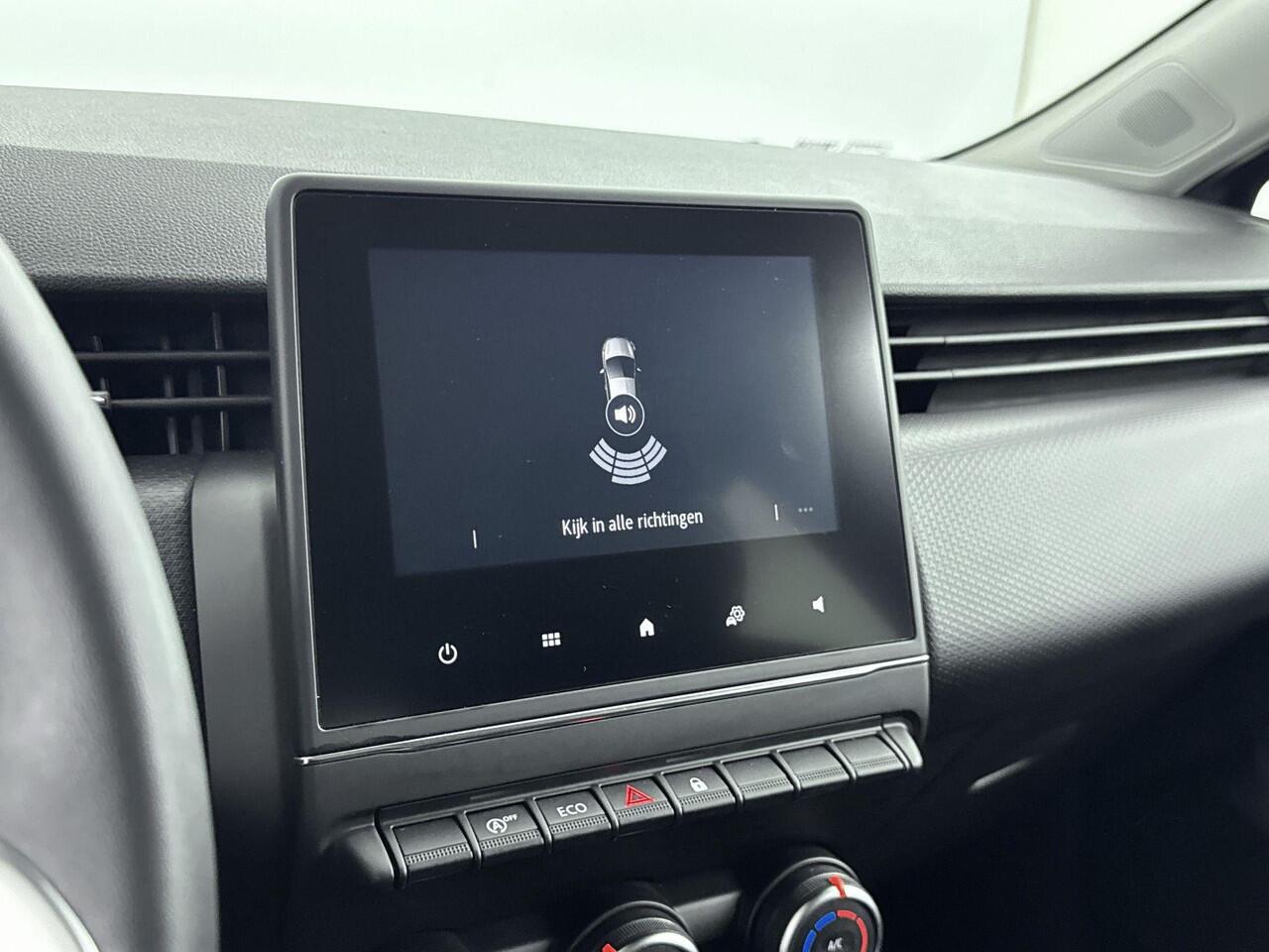 Renault CLIO 1.0 TCe Zen 90PK | Navigatie | Cruise Control | Parkeersensoren | Armsteun | Apple CarPlay & Android Auto