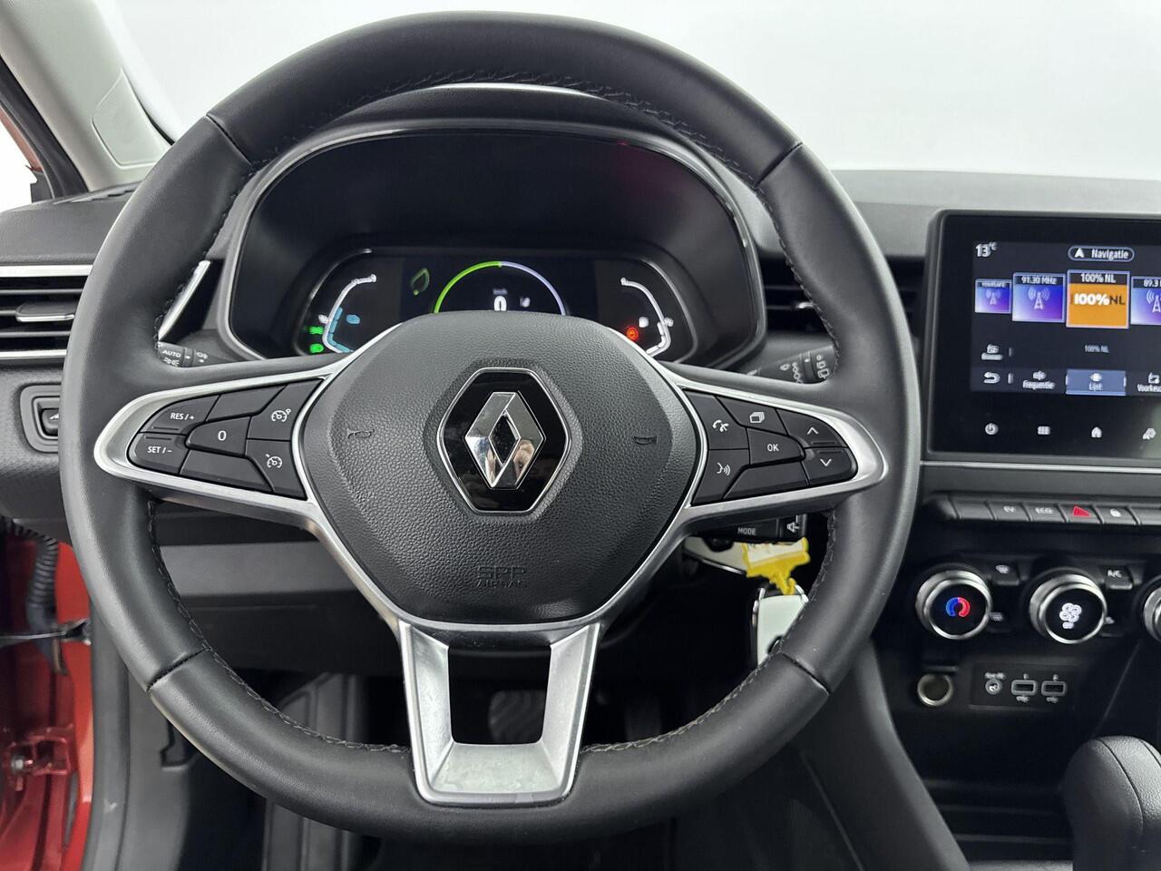Renault CLIO 1.6 E-Tech Hybrid 140Pk Business Zen | Navigatie | Cruise control | Apple Carplay/Android Auto | Lane Assist | Full LED