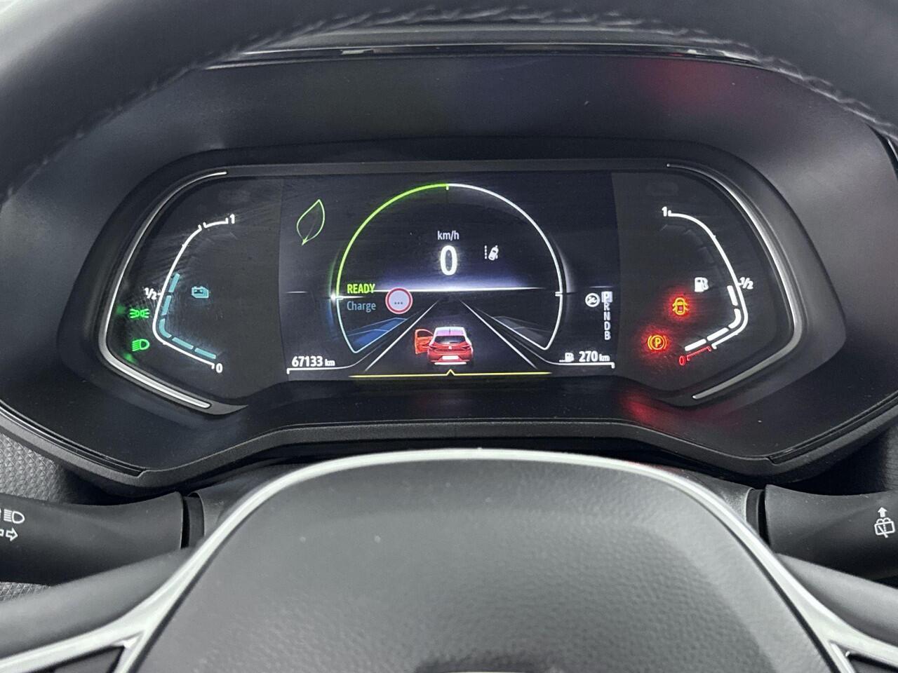 Renault CLIO 1.6 E-Tech Hybrid 140Pk Business Zen | Navigatie | Cruise control | Apple Carplay/Android Auto | Lane Assist | Full LED