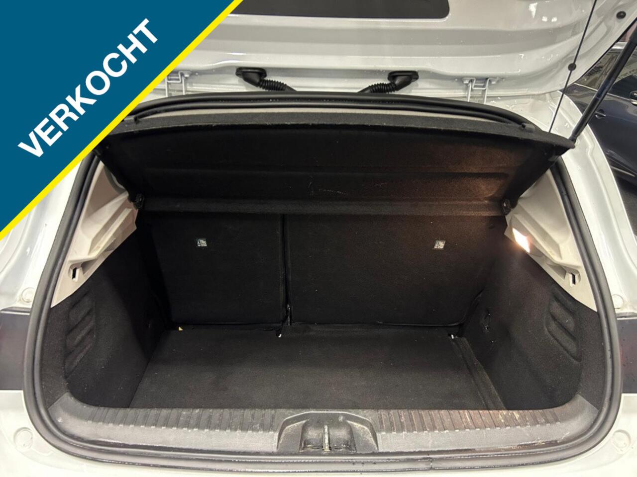 Renault CLIO 1.0 TCe Zen*Xenon*Navigatie*2021*Velgen