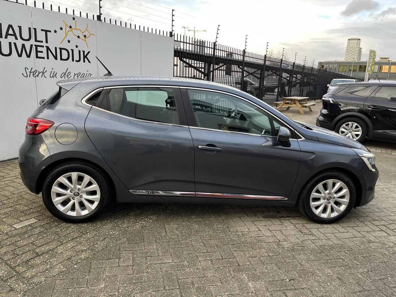 Renault CLIO 1.0 TCe Intens / PARKEERSENSOREN / APPLE CARPLAY / ANDROID AUTO / LICHT METALEN VELGEN 16 INCH