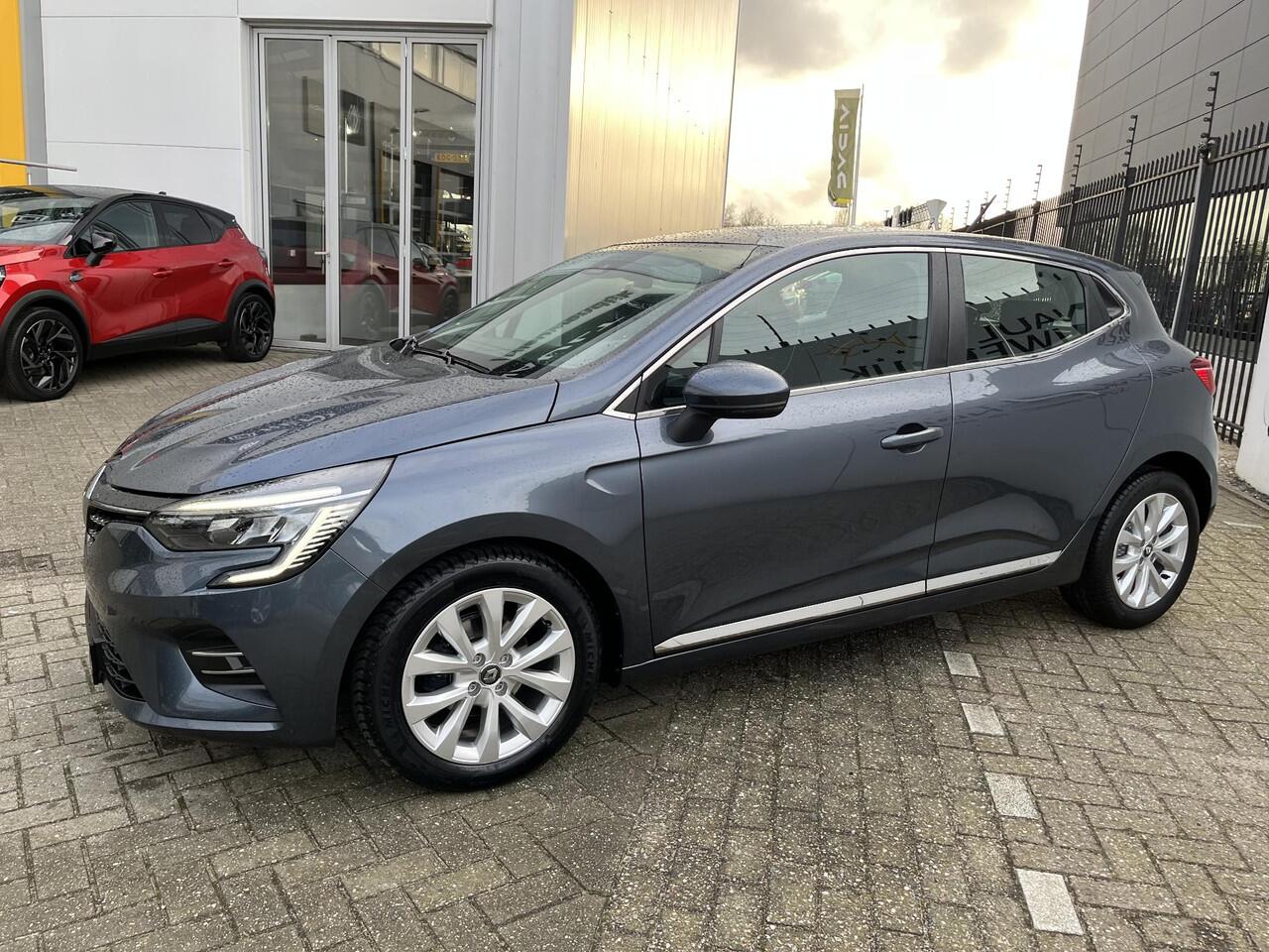 Renault CLIO 1.0 TCe Intens / PARKEERSENSOREN / APPLE CARPLAY / ANDROID AUTO / LICHT METALEN VELGEN 16 INCH