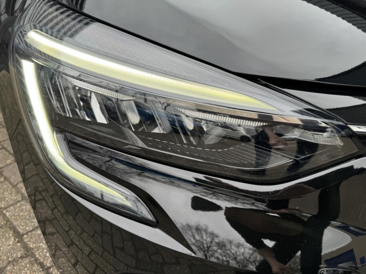 Renault CLIO 1.6 E-tech 140 Initiale Paris leer/canera/vol!