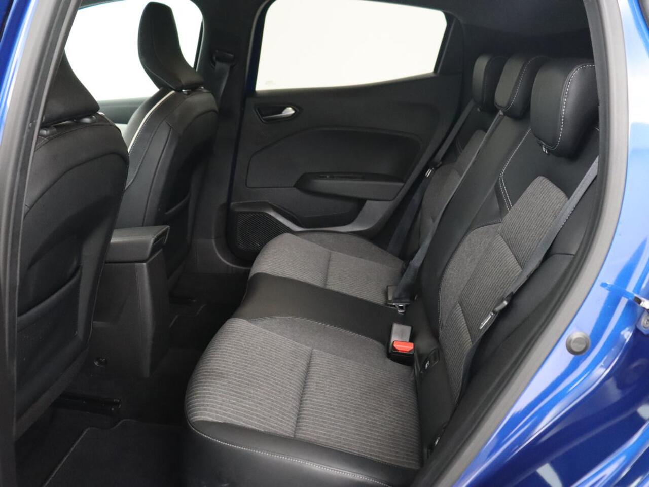 Renault CLIO 1.0 TCe 90 Techno | Carplay | Sfeerverlichting | Navigatie | Cruise Control | Camera | DAB | LMV 16 |