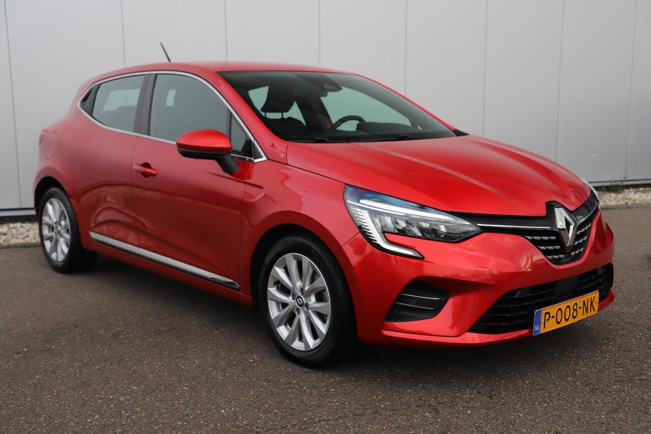 Renault CLIO 1.0 TCe Intens Half Leder 16 inch LMV LED Navigatie Achteruitrijcamera Carplay Android Climate Cruise Control Sfeerverlichting