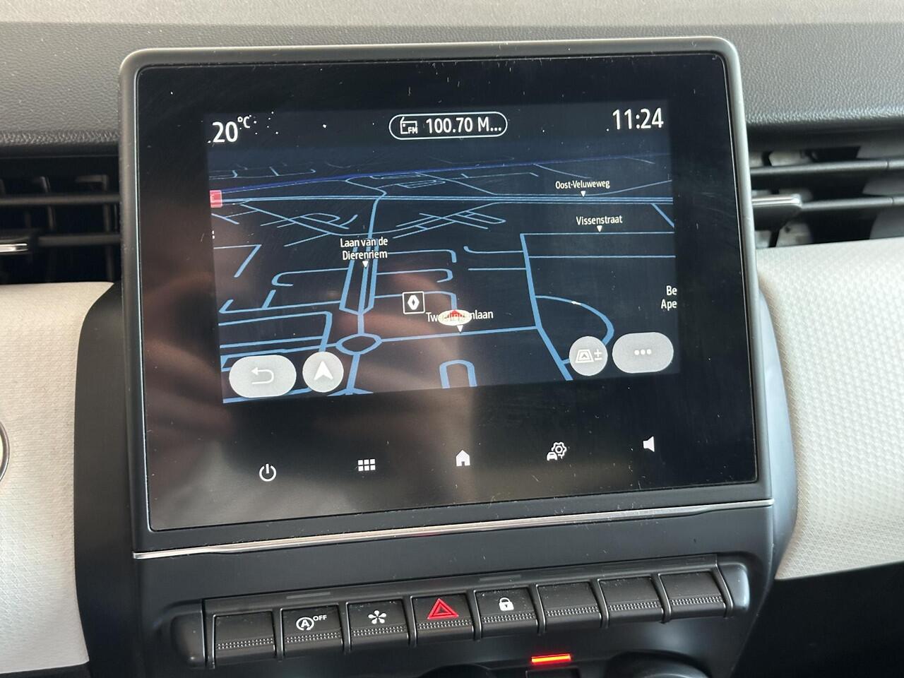 Renault CLIO 1.0 TCe 90 Techno ACHTERUITRIJCAMERA | PARKEERSENSOREN ACHTER | NAVIGATIE | CLIMATE CONTROL