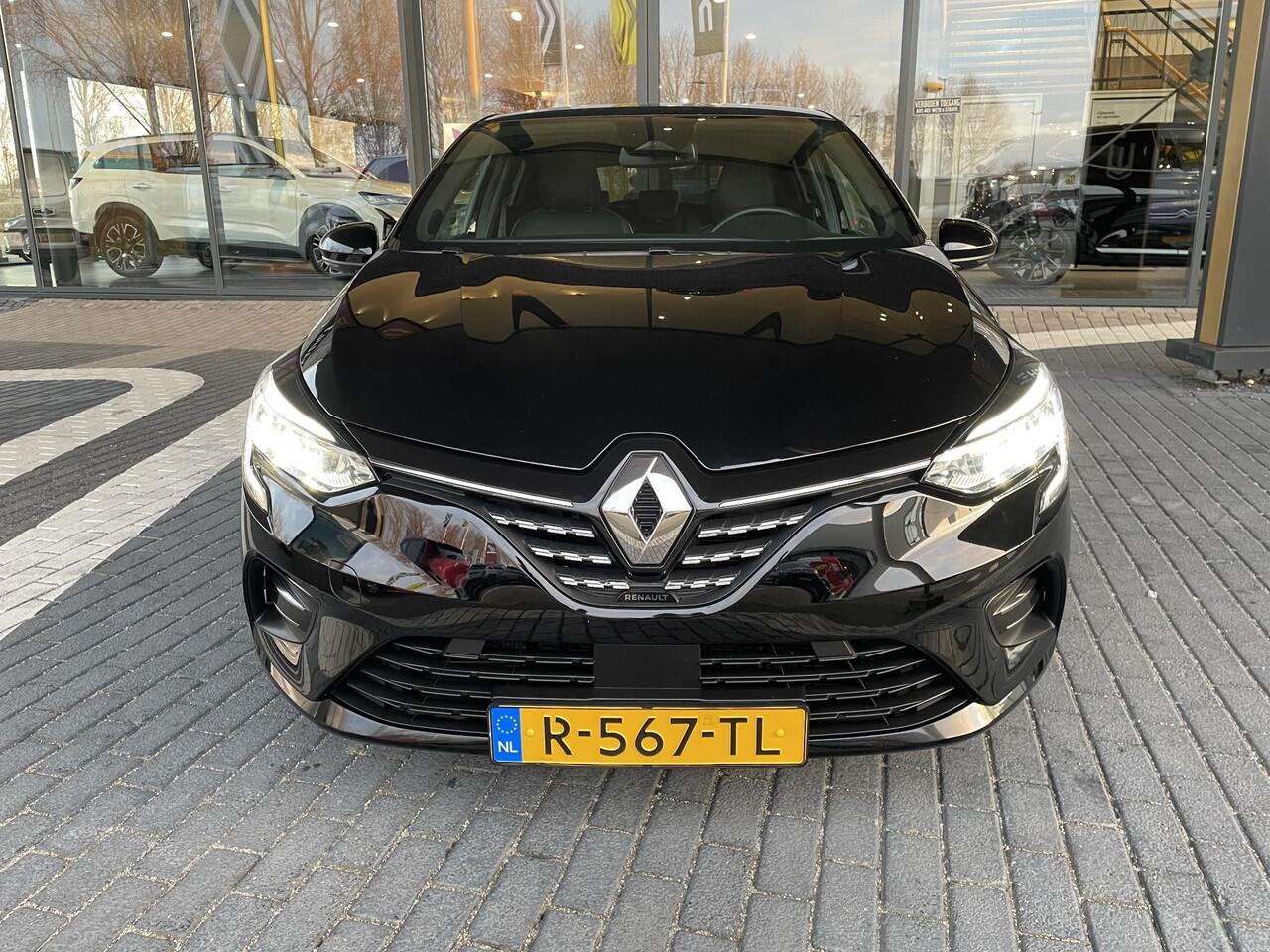 Renault CLIO 1.6 E-Tech Hybrid 145 Techno AUTOMAAT / NAVIGATIE incl. APPLE & ANDROID CARPLAY / CLIMATE CONTROL / PARKEERSENSOREN EN CAMERA / KEYLESS ENTRY