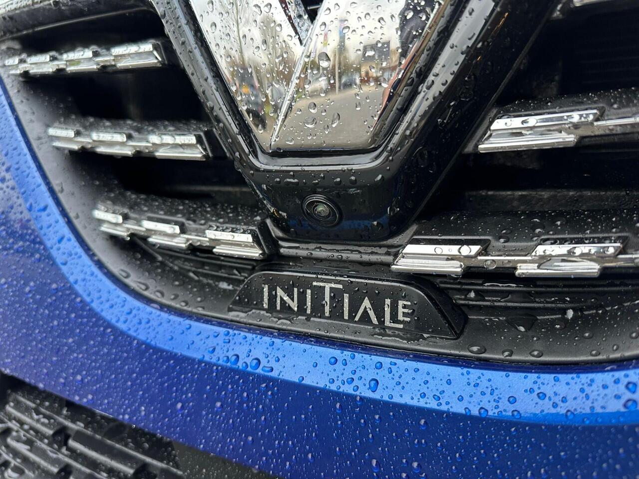 Renault CLIO 1.6 E-Tech Hybrid 140 Initiale Paris | Leder | Blindspot | 360 Cam | stuur/stoel verwarming | occasion