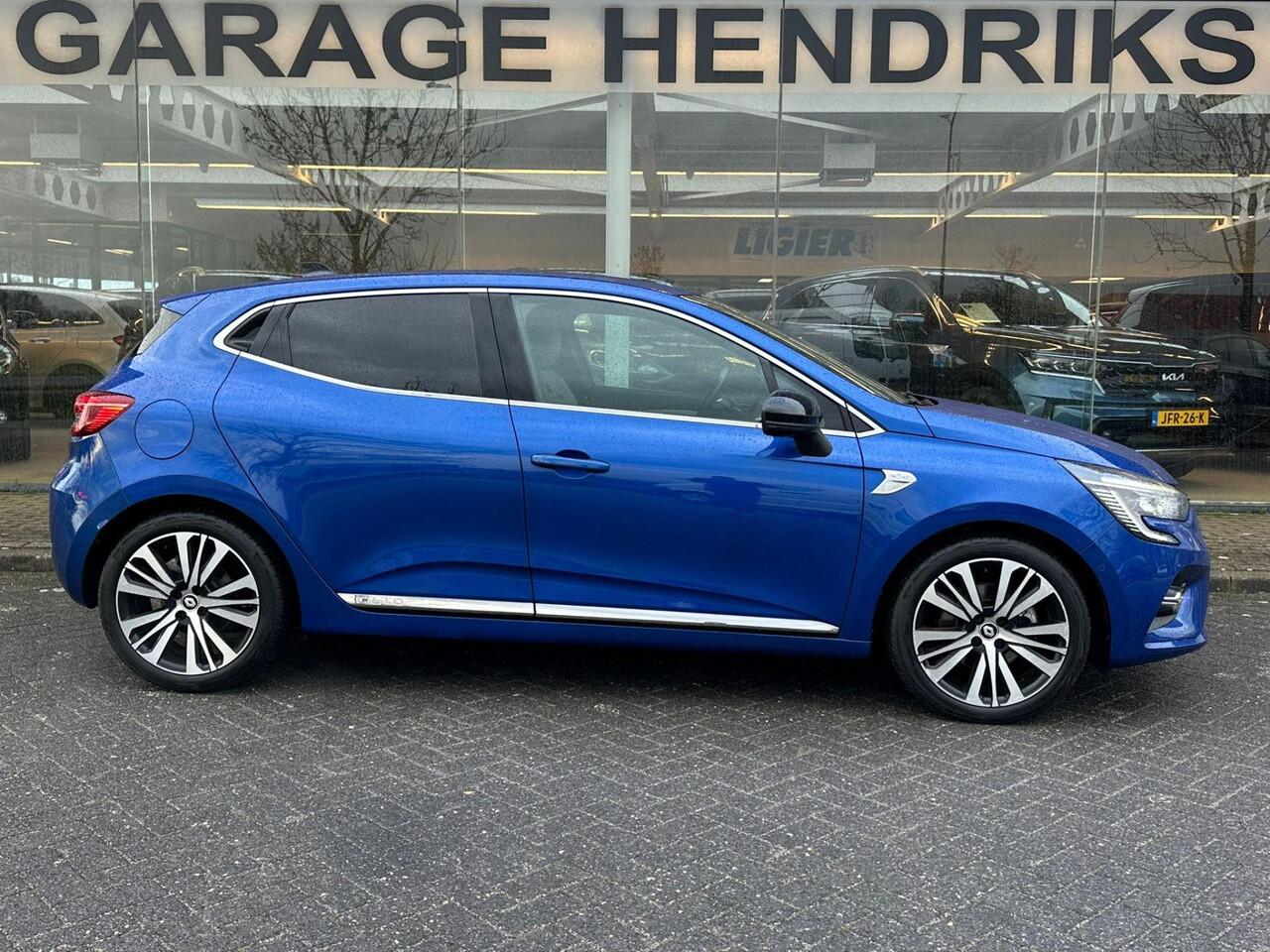 Renault CLIO 1.6 E-Tech Hybrid 140 Initiale Paris | Leder | Blindspot | 360 Cam | stuur/stoel verwarming | occasion