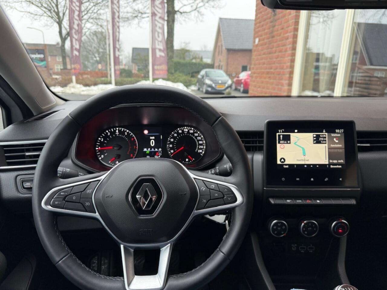 Renault CLIO 1.0 TCe Zen RIJKLAAR / NAVI / PDC / AIRCO / CRUISE / CARPLAY / A