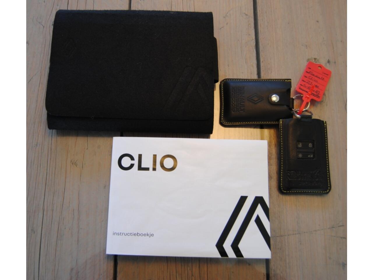 Renault CLIO 1.0 TCe 90 Evolution