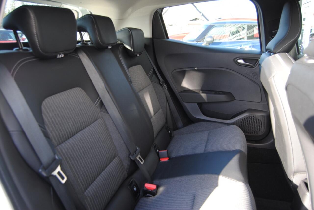 Renault CLIO 1.0 TCe 90 Evolution