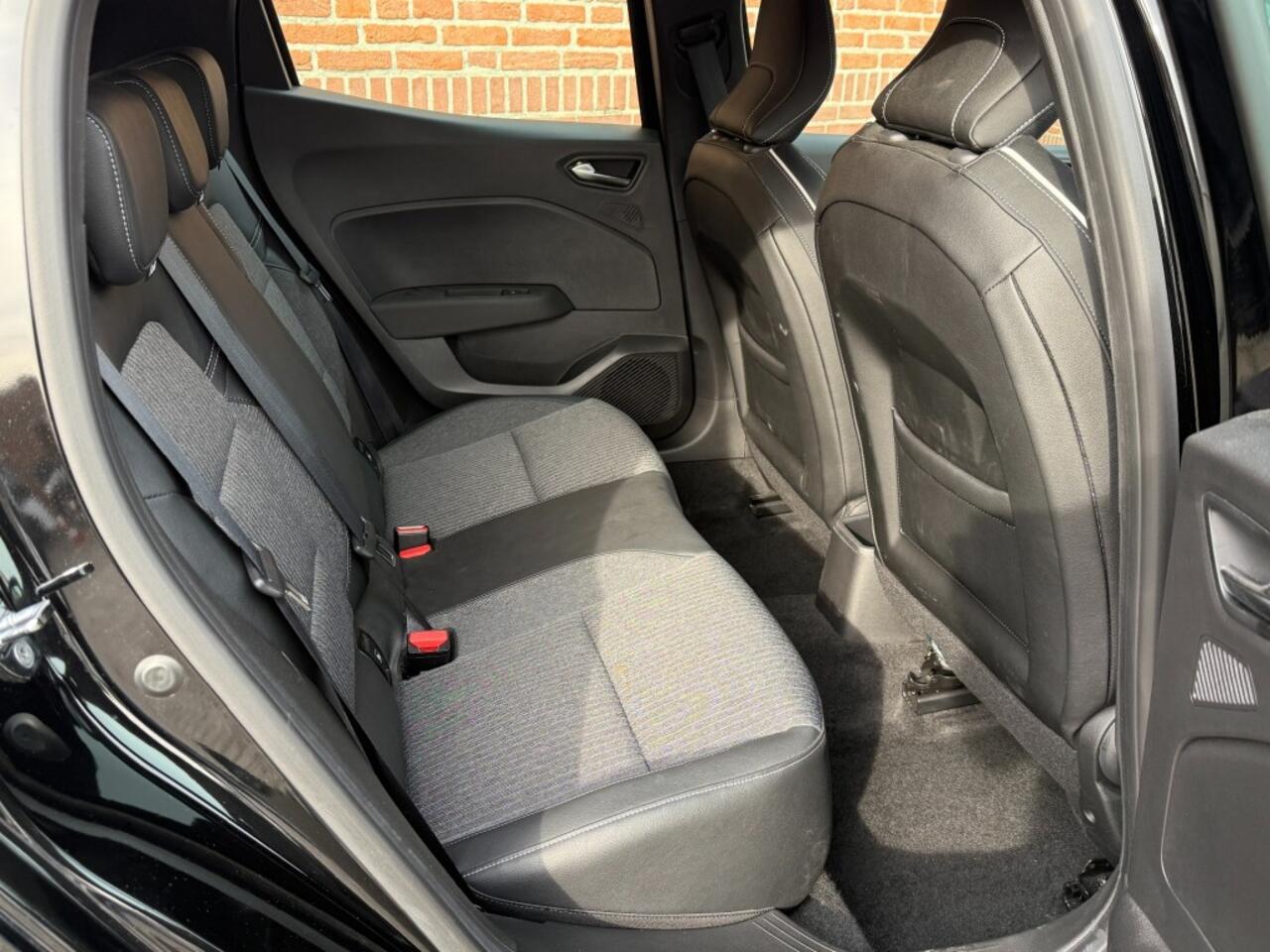 Renault CLIO 1.0 TCE Intens