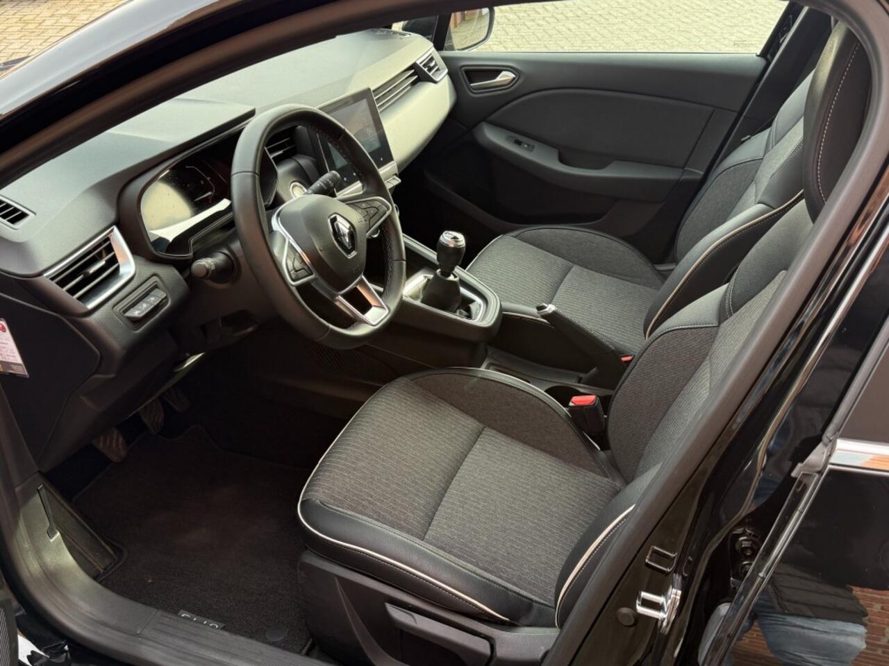 Renault CLIO 1.0 TCE Intens