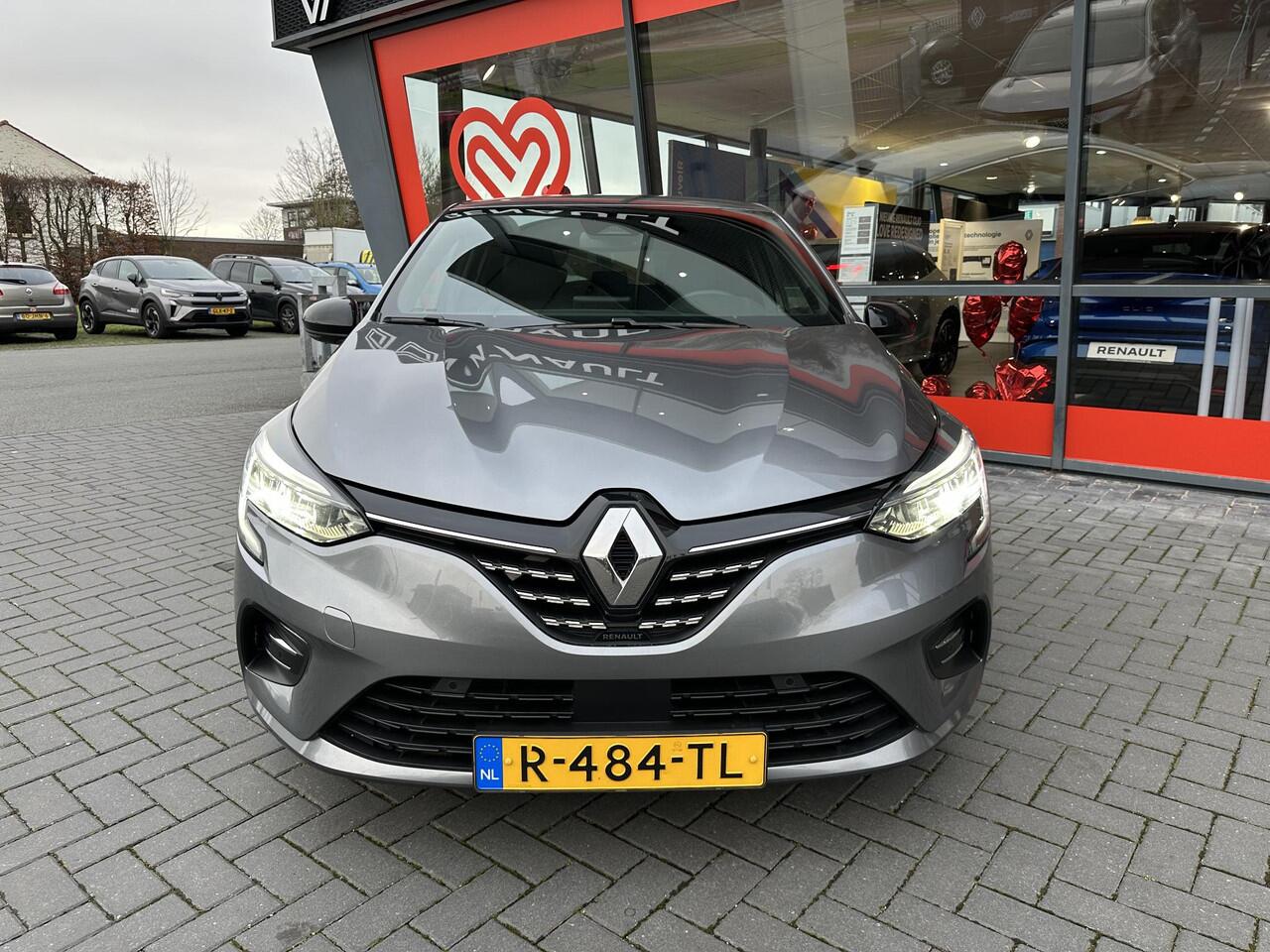 Renault CLIO 1.6 E-Tech Hybrid 145 Techno | CAMERA | LM VELGEN | ALLSEASON | CLIMATE CONTROL | CRUISE CONTROL | APPLE CARPLAY