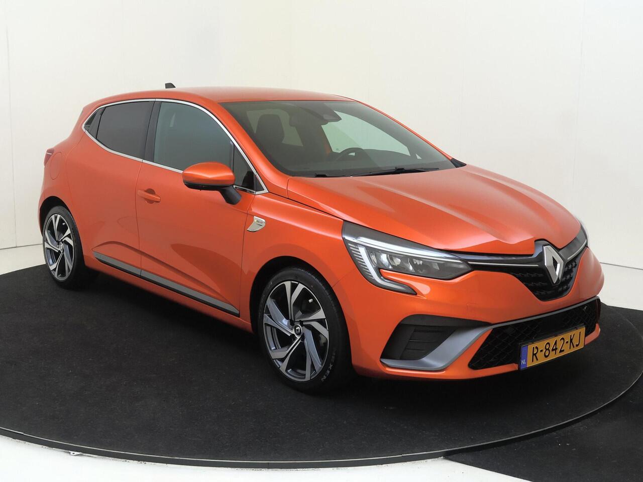 Renault CLIO 1.6 E-Tech Hybrid 145 R.S. Line Apple Carplay/Android | cruise control | electronic climate control | lederen/stof bekleding | lichtmetalen velgen 17"| navigatiesysteem |