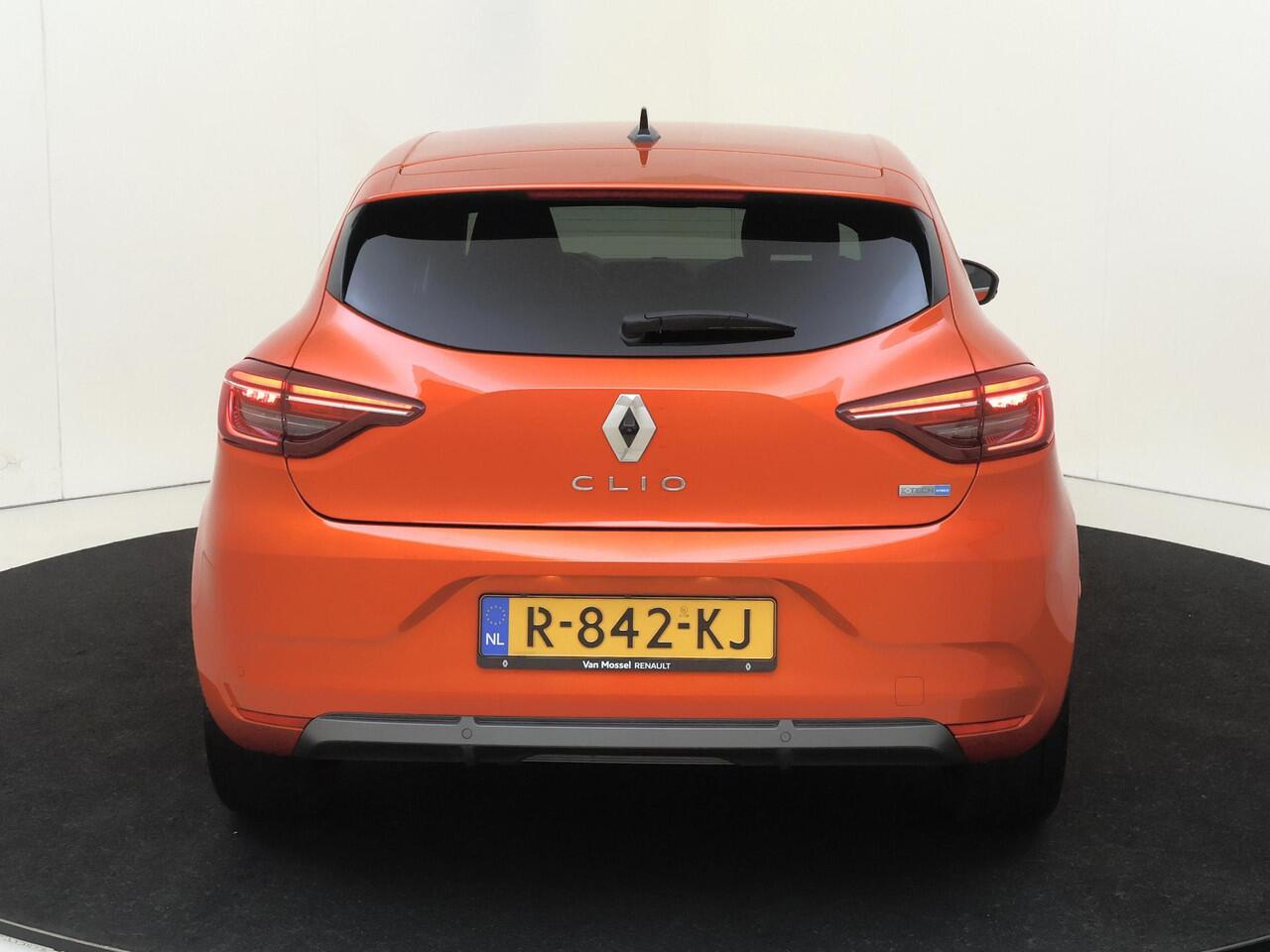 Renault CLIO 1.6 E-Tech Hybrid 145 R.S. Line Apple Carplay/Android | cruise control | electronic climate control | lederen/stof bekleding | lichtmetalen velgen 17"| navigatiesysteem |