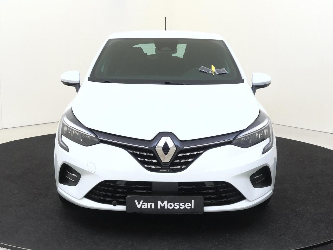 Renault CLIO 1.6 E-Tech Hybrid 140 PK Intens Climate Control Stoelverwarming | Camera | Mediascherm | Parkeersensoren