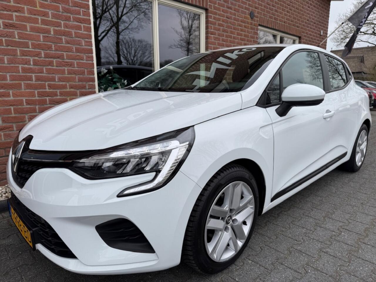Renault CLIO 1.0 TCe Zen RIJKLAAR / NAVI / PDC / AIRCO / CRUISE / CARPLAY / A
