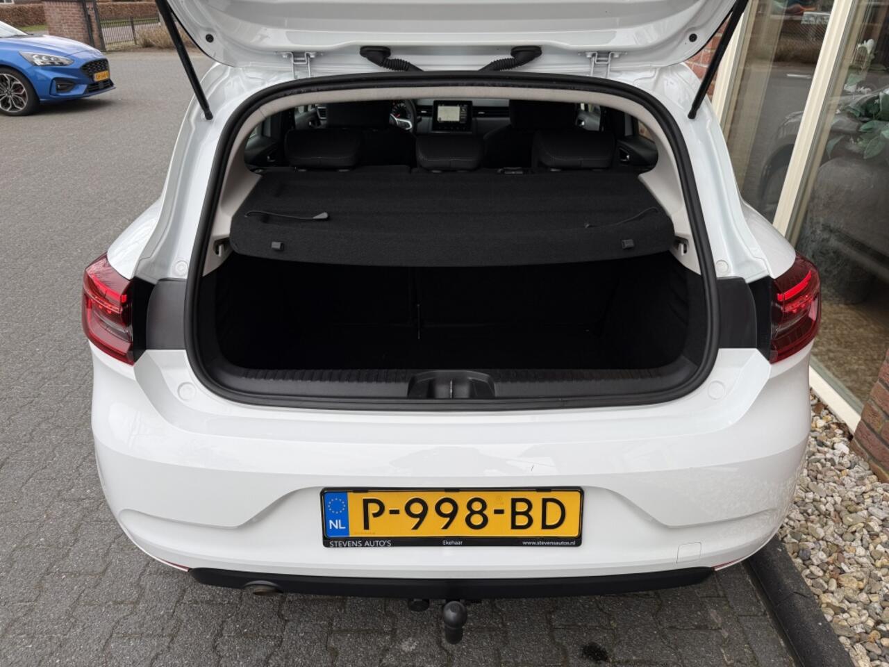 Renault CLIO 1.0 TCe Zen RIJKLAAR / NAVI / PDC / AIRCO / CRUISE / CARPLAY / A