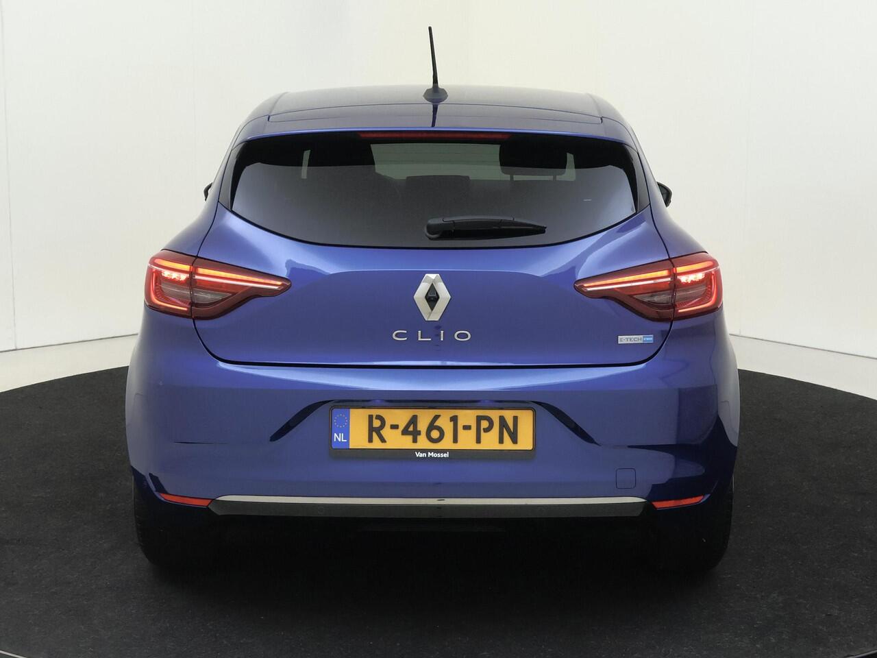 Renault CLIO 1.6 E-Tech Hybrid 140 Intens | Climaat Control | Bluetooth | LM Velgen |