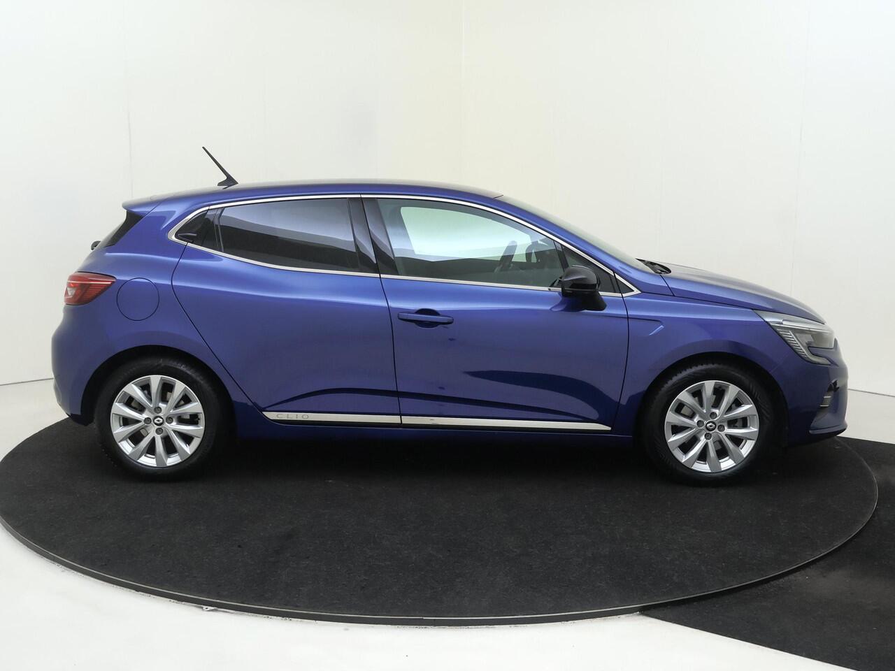 Renault CLIO 1.6 E-Tech Hybrid 140 Intens | Climaat Control | Bluetooth | LM Velgen |