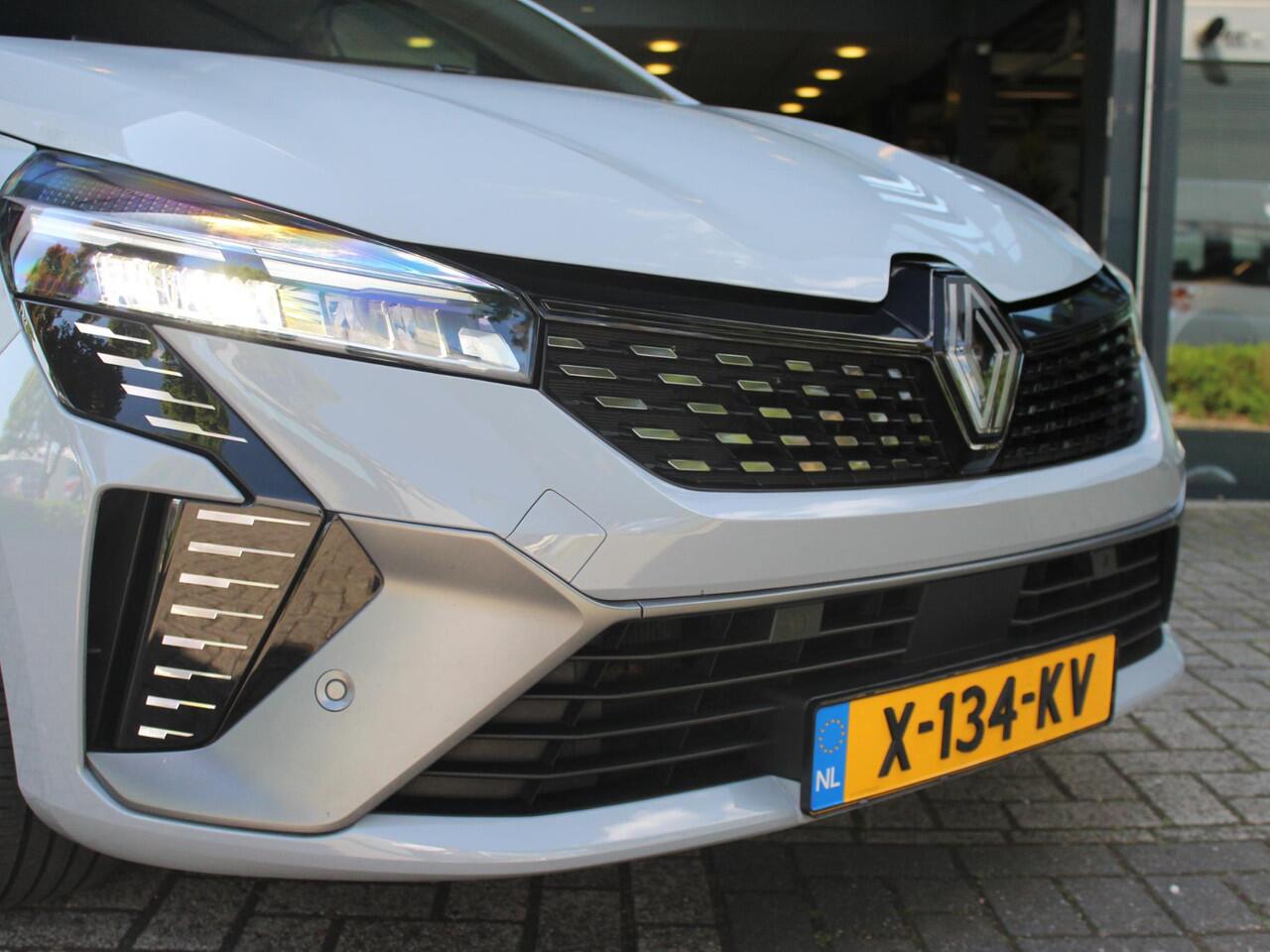 Renault CLIO 1.6 E-Tech Full Hybrid 145 esprit Alpine AUTOMAAT / 10.25'' DASHBOARD / 9,3'' NAVI / ADAPT. CRUISE / CAMERA / PDC / CLIMATE / APPLE CARPLAY / ANDROID AUTO / PRIVACY GLASS / DAB+ / 17'' LMV