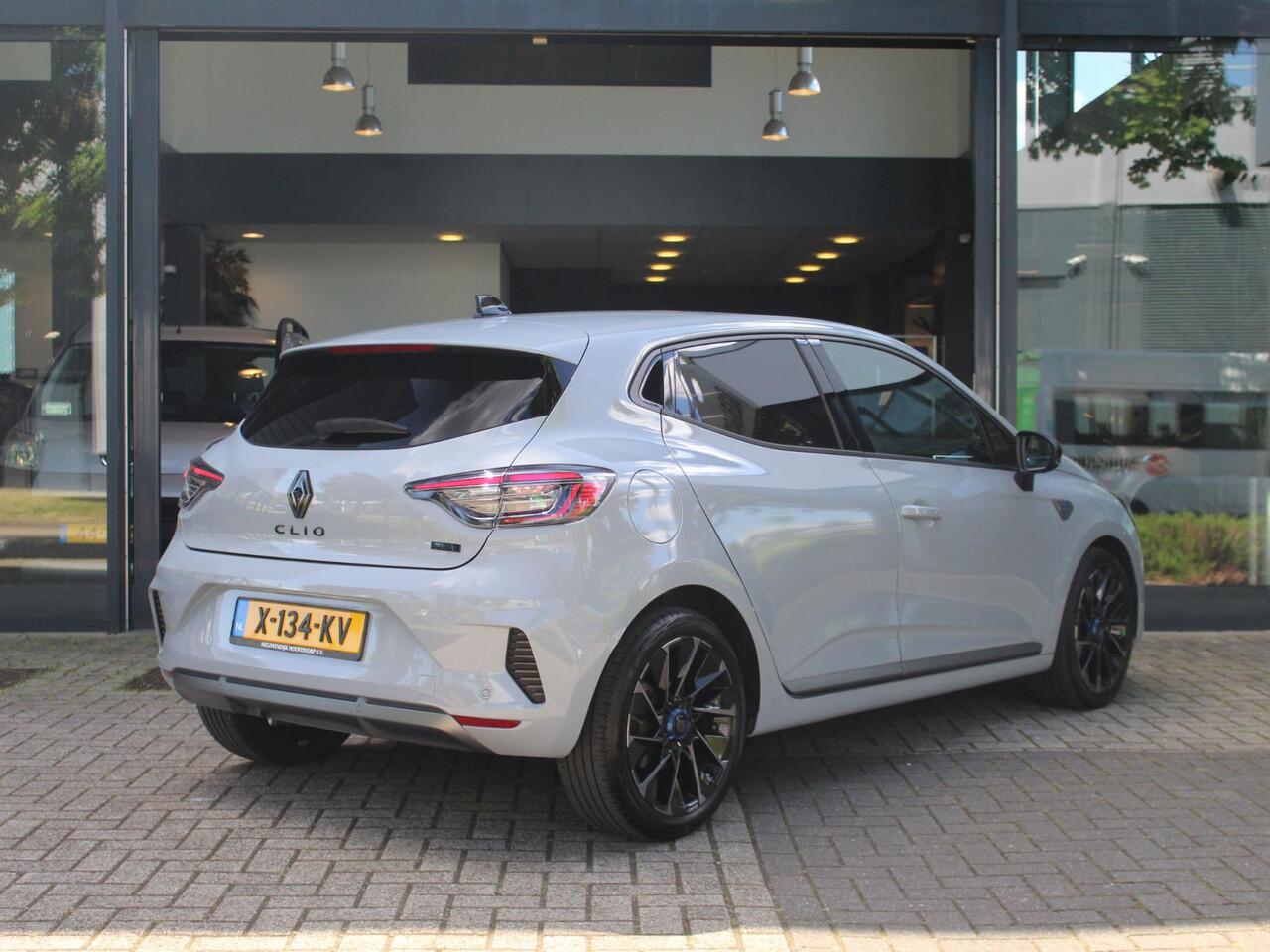 Renault CLIO 1.6 E-Tech Full Hybrid 145 esprit Alpine AUTOMAAT / 10.25'' DASHBOARD / 9,3'' NAVI / ADAPT. CRUISE / CAMERA / PDC / CLIMATE / APPLE CARPLAY / ANDROID AUTO / PRIVACY GLASS / DAB+ / 17'' LMV