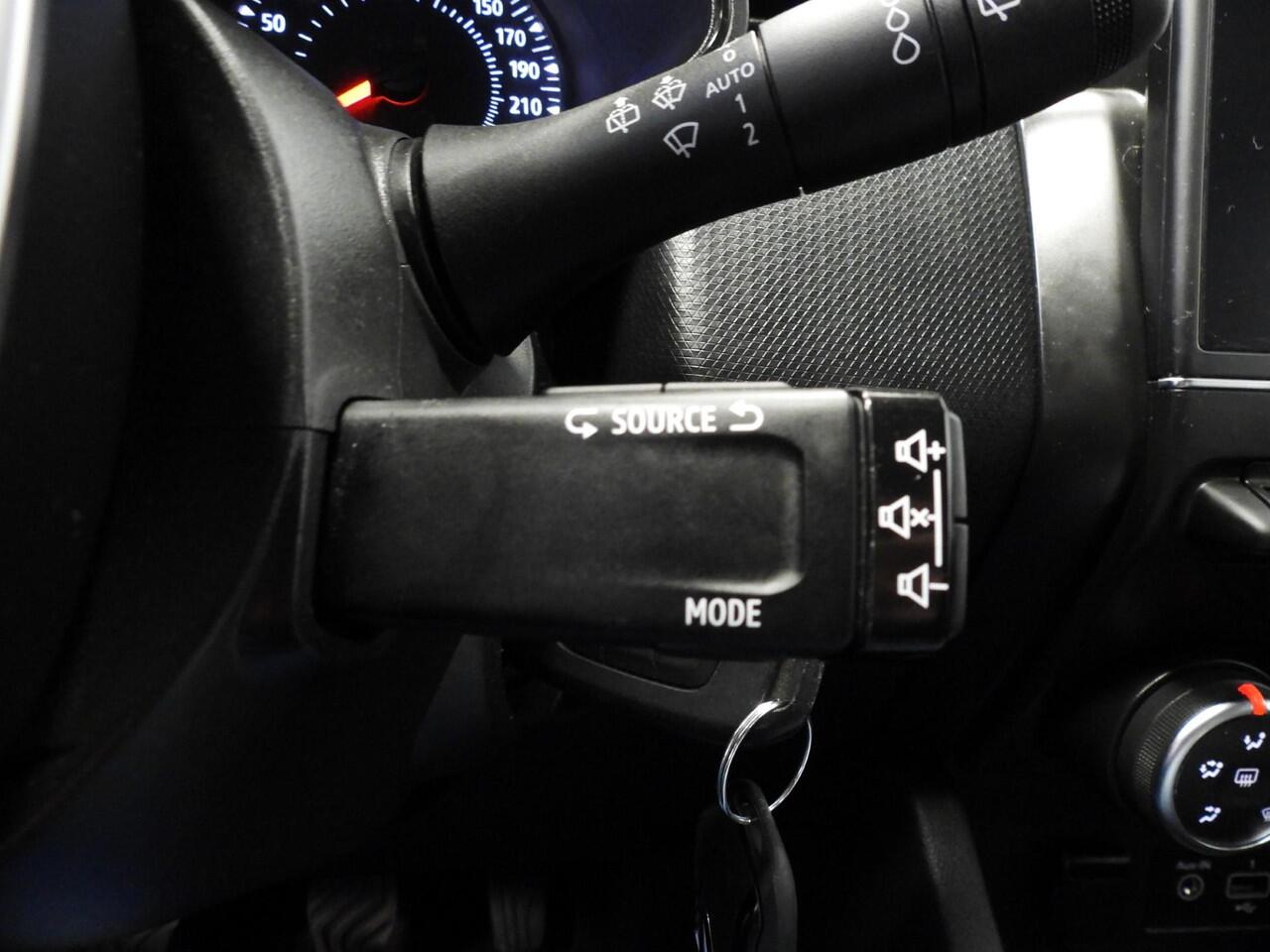 Renault CLIO 1.0 TCe 90 Equilibre NAVI-APP/AIRCO/CRUISE!