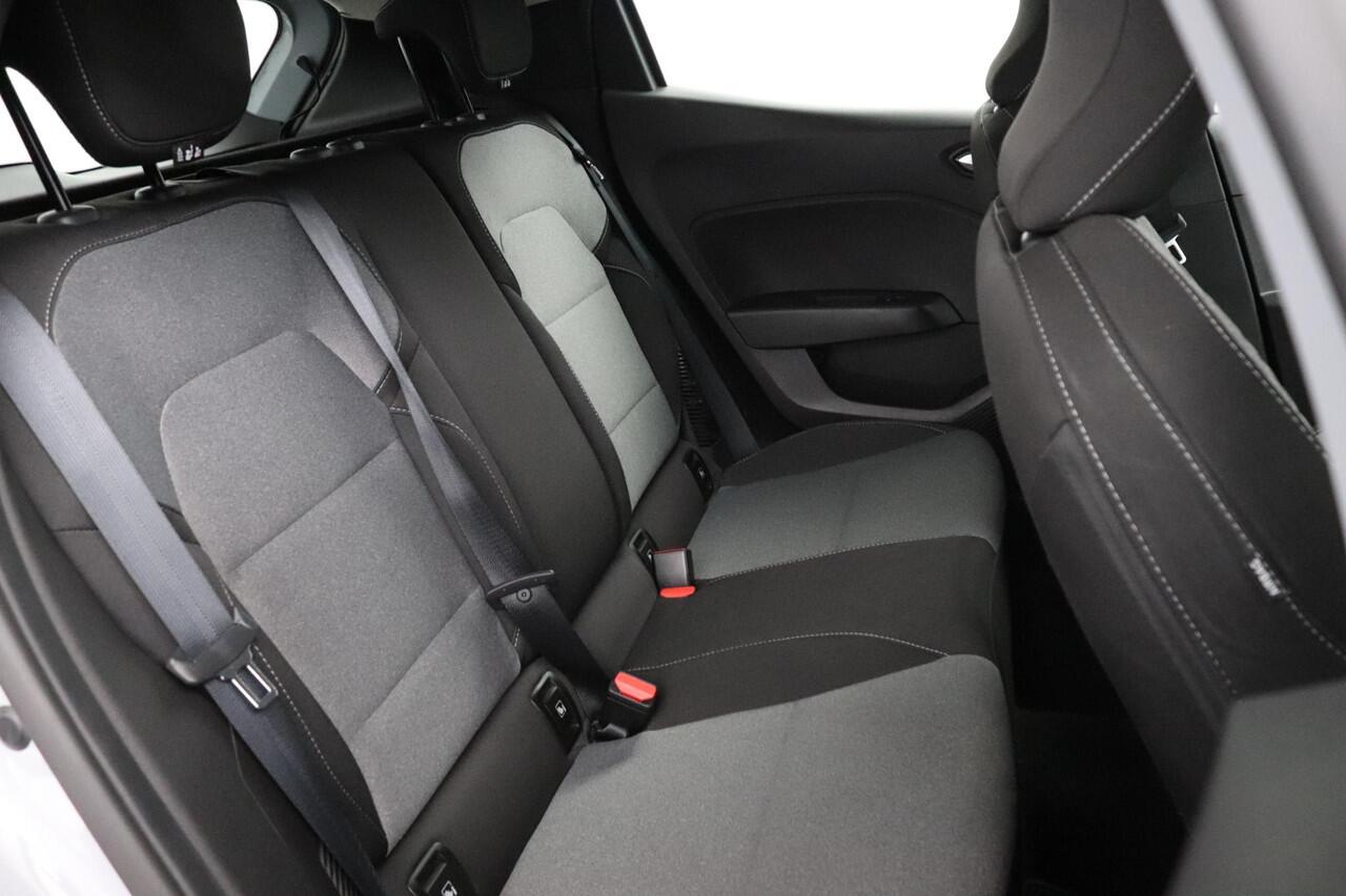 Renault CLIO 1.6 E-Tech Full Hybrid 145 evolution | Carplay/Android auto | Pack Navigation | Parkeersensor |