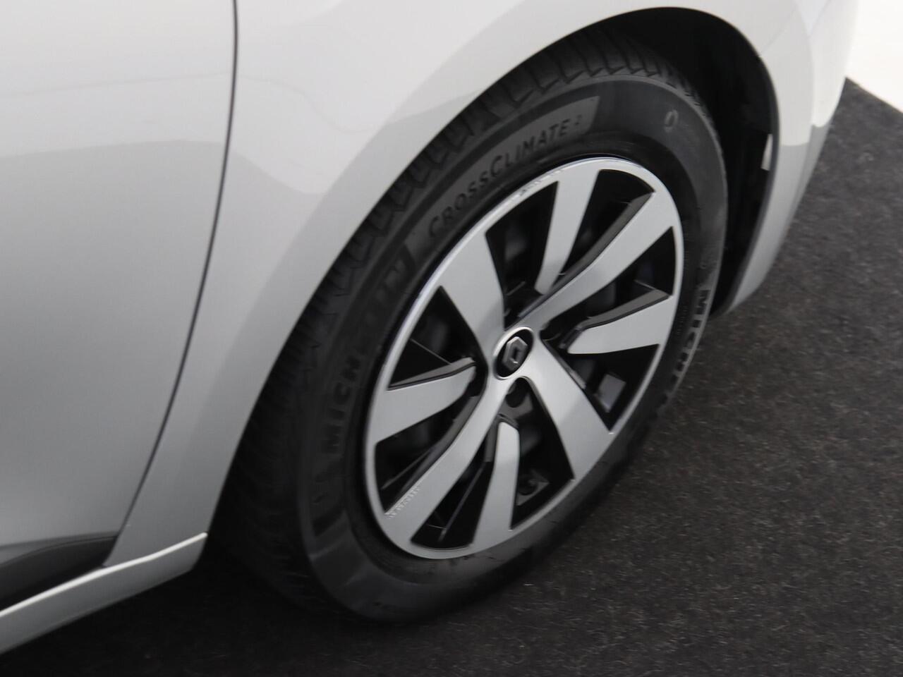 Renault CLIO 1.0 TCe 90 Equilibre | Navigatie | Cruise control | Apple carplay | Parkeersensoren