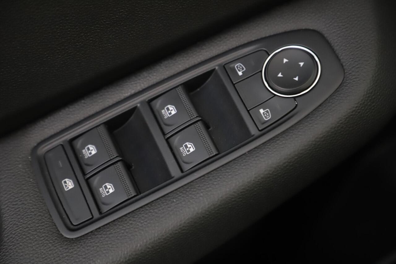 Renault CLIO 1.0 TCe 90 Evolution 6-bak 16 inch LMV Carplay Android Navigatie Camera Rijstrooksensor Airco Cruise Control