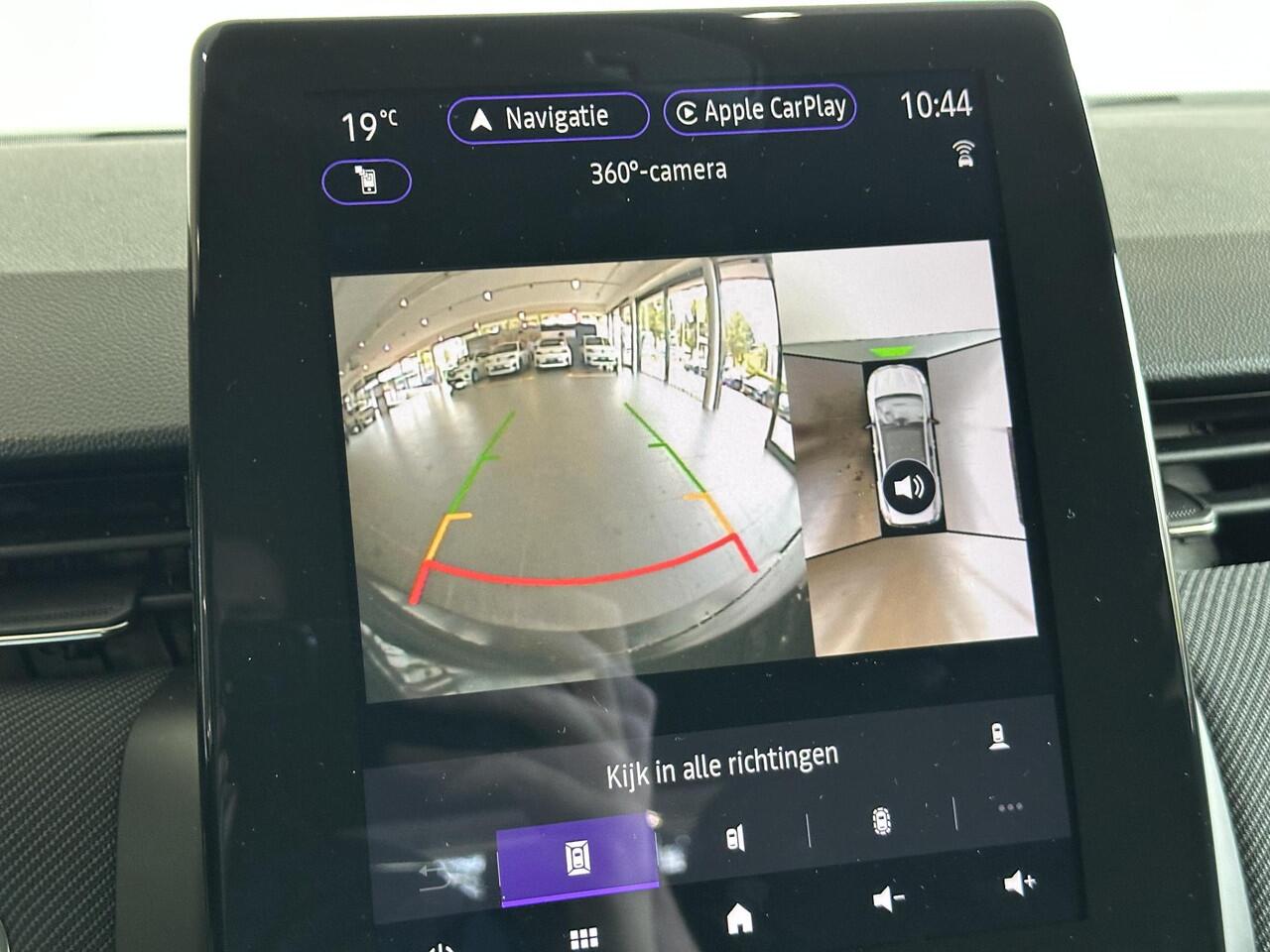 Renault CLIO 1.6 E-Tech Full Hybrid 145 esprit Alpine | 360° CAMERA | PARKEERSENSOREN VOOR&ACHTER | NAVIGATIE | DIRECT LEVERBAAR! |