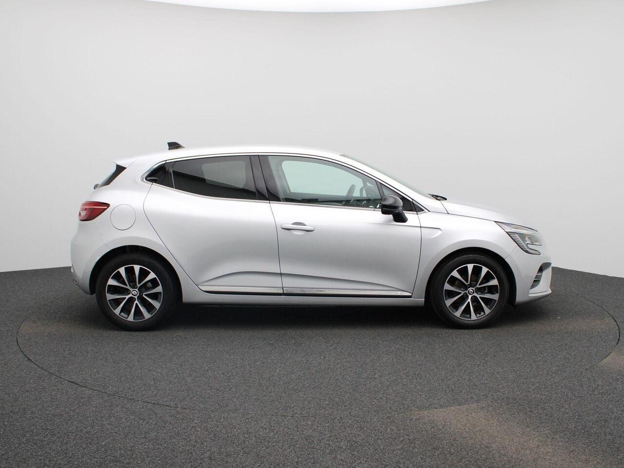 Renault CLIO 1.0 TCe Techno 90PK | Navigatie | Achteruitrijcamera | Climate Control | Half-Leder | Apple CarPlay & Android Auto