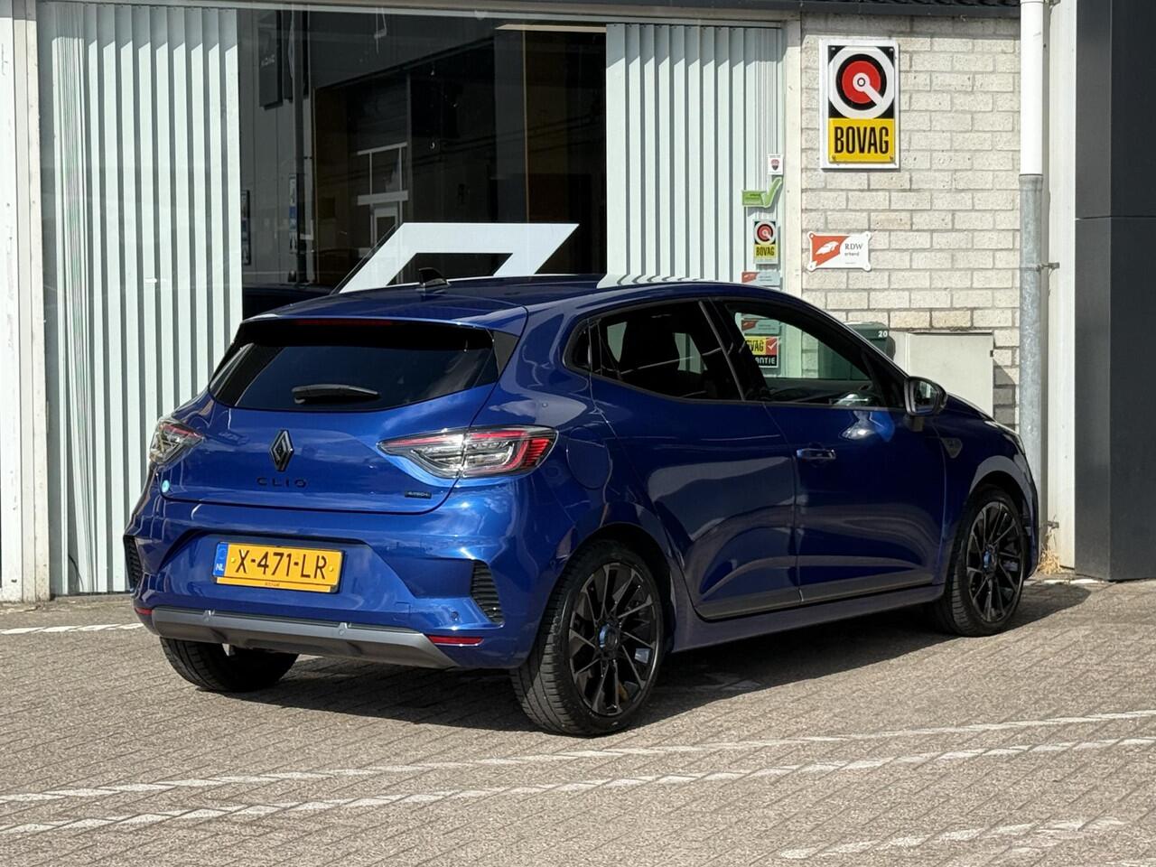 Renault CLIO 1.6 E-Tech Full Hybrid 145 esprit Alpine | NAP | Cruis Control adaptief | 360 graden camera | Navigatie | Climate Control | DAB |