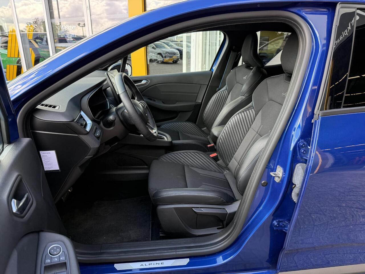 Renault CLIO 1.6 E-Tech Full Hybrid 145 esprit Alpine | NAP | Cruis Control adaptief | 360 graden camera | Navigatie | Climate Control | DAB |